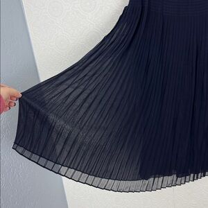 Ralph Lauren 100% Silk Navy Pleated Midi Skirt Size 8 Classic Timeless